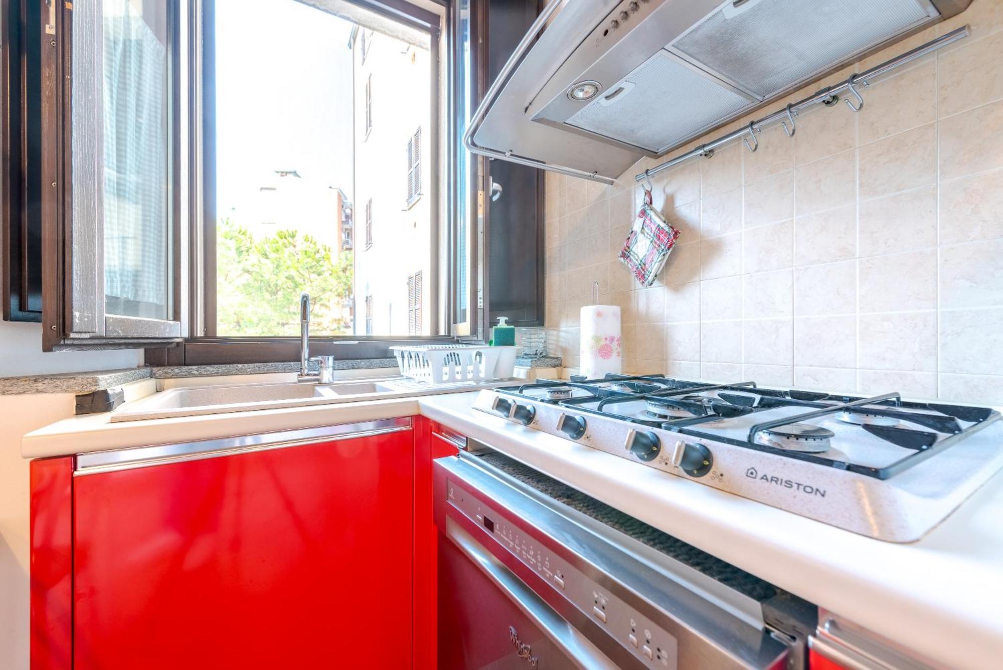 Guest Planet - Rosso Milano Apartment - Navigli Area Exterior photo